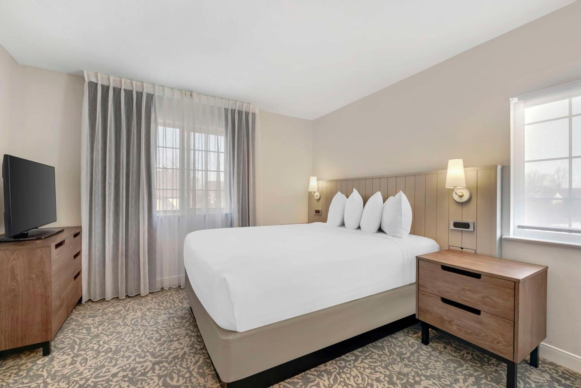 Sonesta Es Suites Dulles Airport Херндон Экстерьер фото
